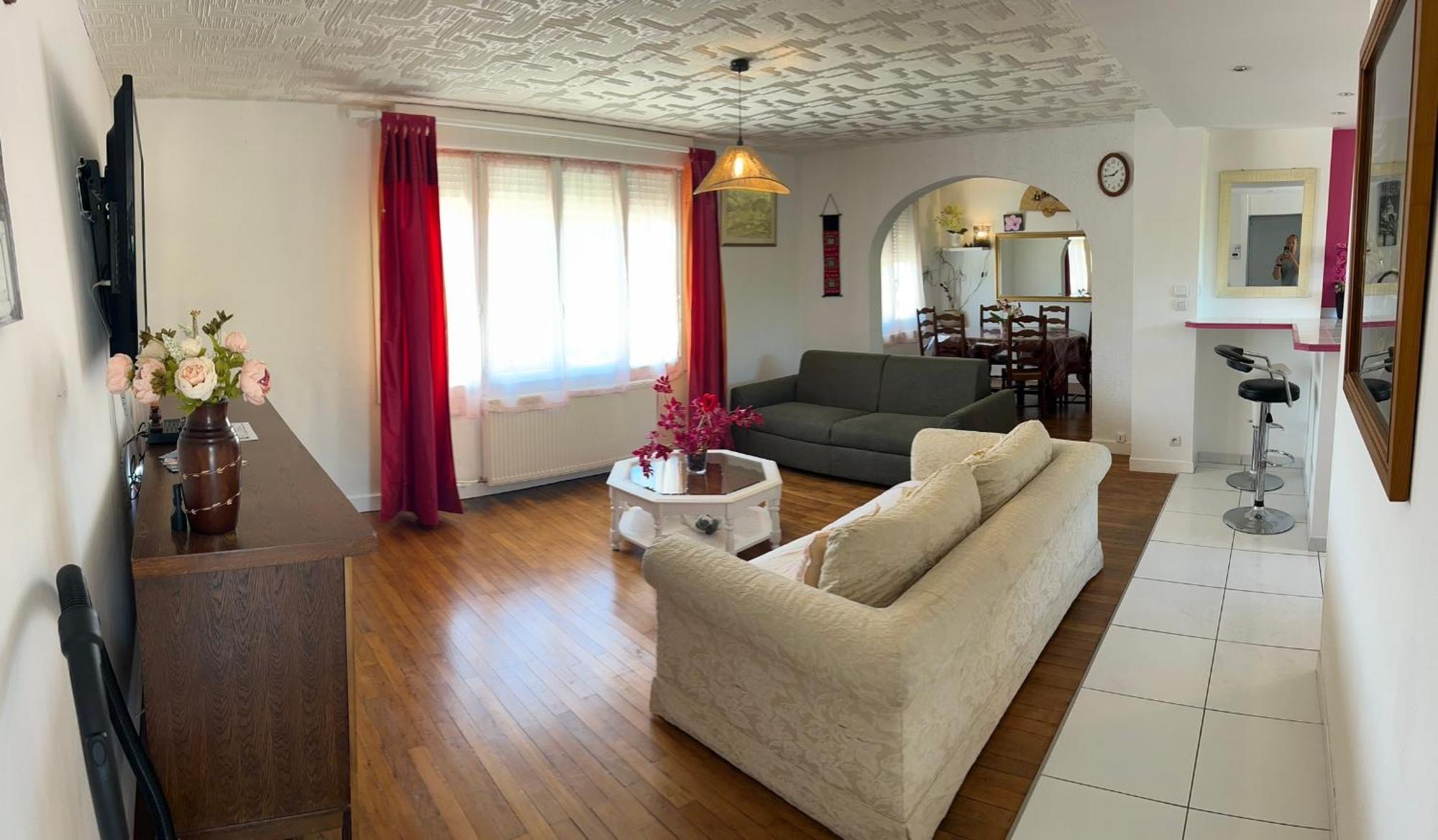 5Min Futuroscope 80M2 - 3 Chambres - Parking Prive - Wifi - Jardin Chasseneuil-du-Poitou Buitenkant foto